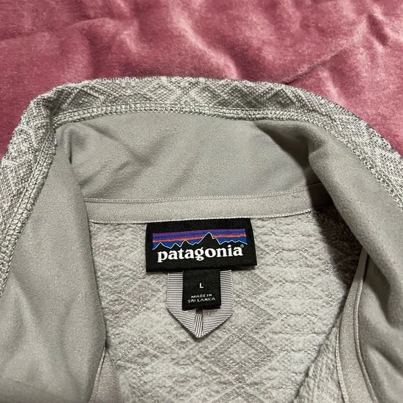 New Without Tags 
Patagonia Textured Gray Jacket - Picture 3 of 8